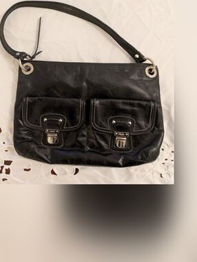 Coach -  Black Leather - Poppy Hippie Bag With Front Buckle Pockets